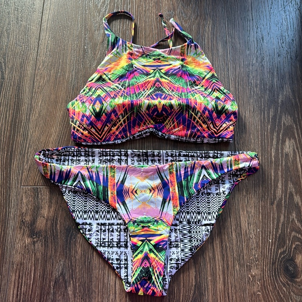 Reversible two piece
